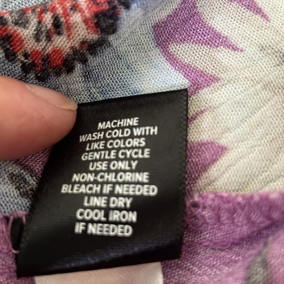 Torrid Tops Bundle, size 1X - Picture 11 of 14